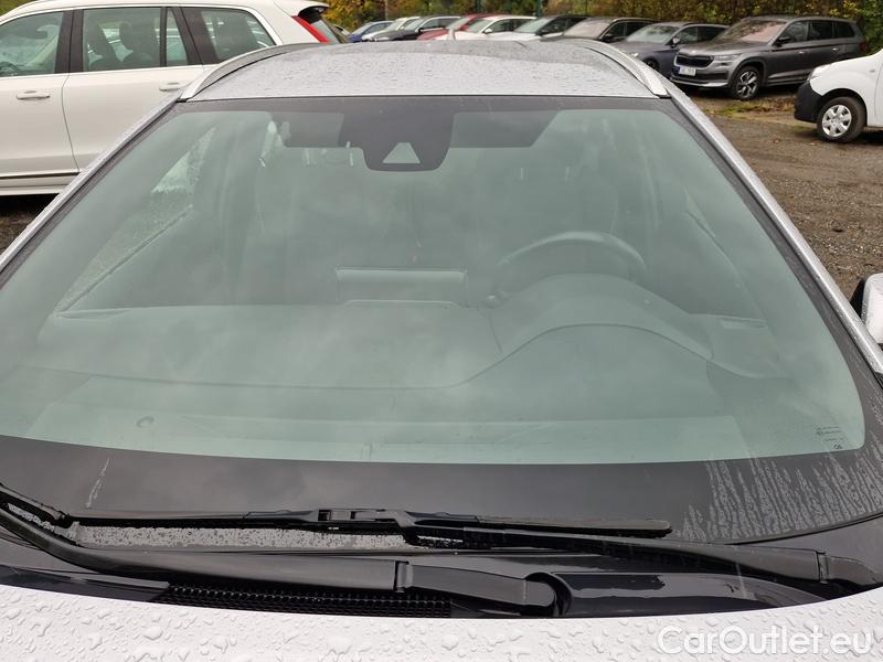  Toyota  Corolla  TouringSports (E21) (2019)  TS 1.8Hyb.Comfort AT #9