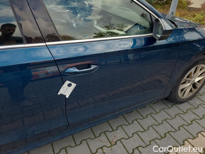  Skoda  Octavia  Combi (NX3)(2020) Oct.Combi 1.5TSI 110 Style #6