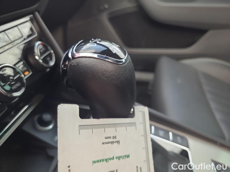  Skoda  Superb  2 (2008) Supe.2.0TDI 147 L&K 4x4 Aut #11