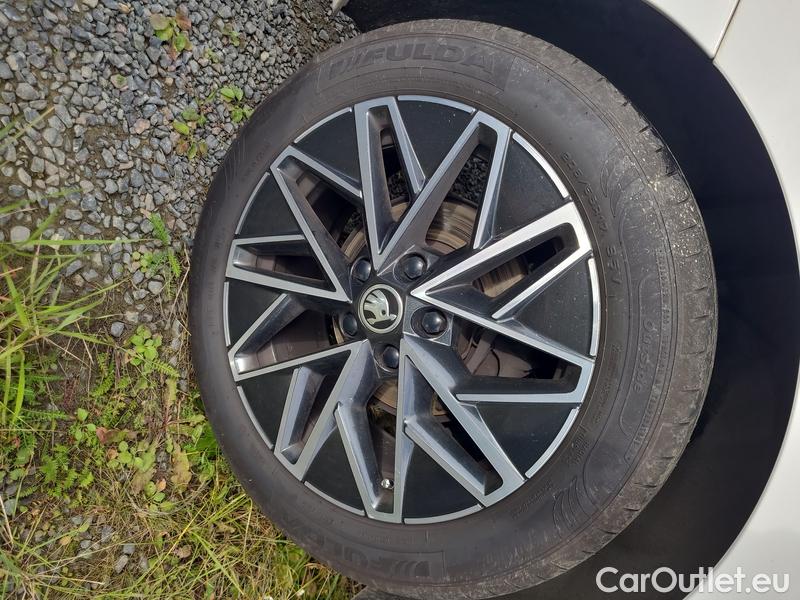  Skoda  Octavia  Combi (NX3)(2020) Oct.Combi 1.5TSI 110 Style #4