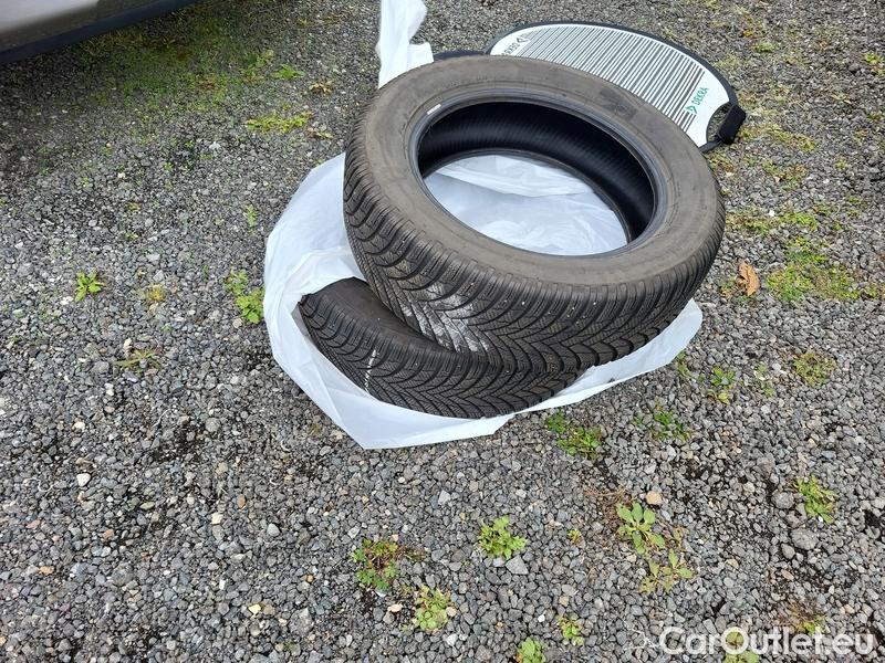  Toyota  RAV4  2019  2.5 Hyb Comfort 4WD AT #28