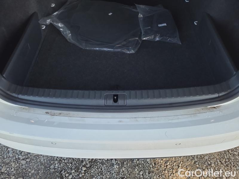  Skoda  Octavia  Combi (NX3)(2020) Oct.Combi 1.5TSI 110 Style #14