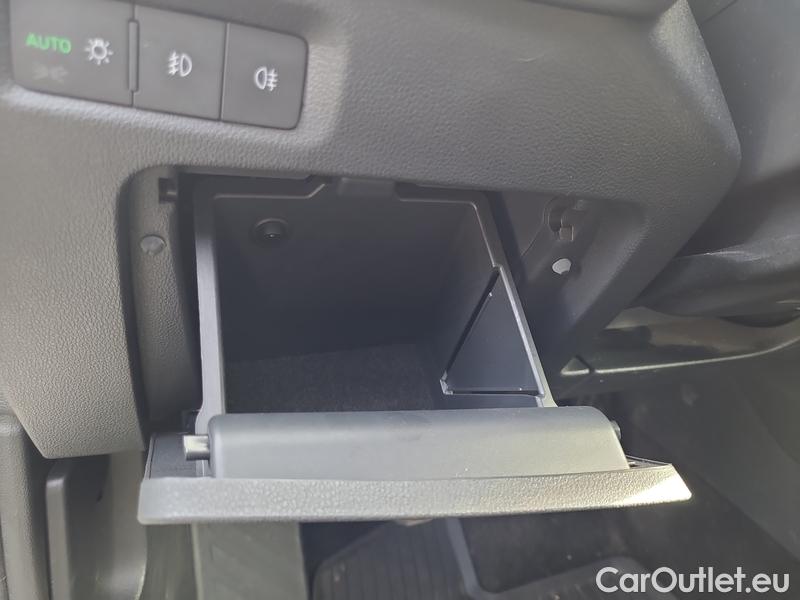  Skoda  Octavia  Combi (NX3)(2020) Oct.Combi 1.5TSI 110 Style #16