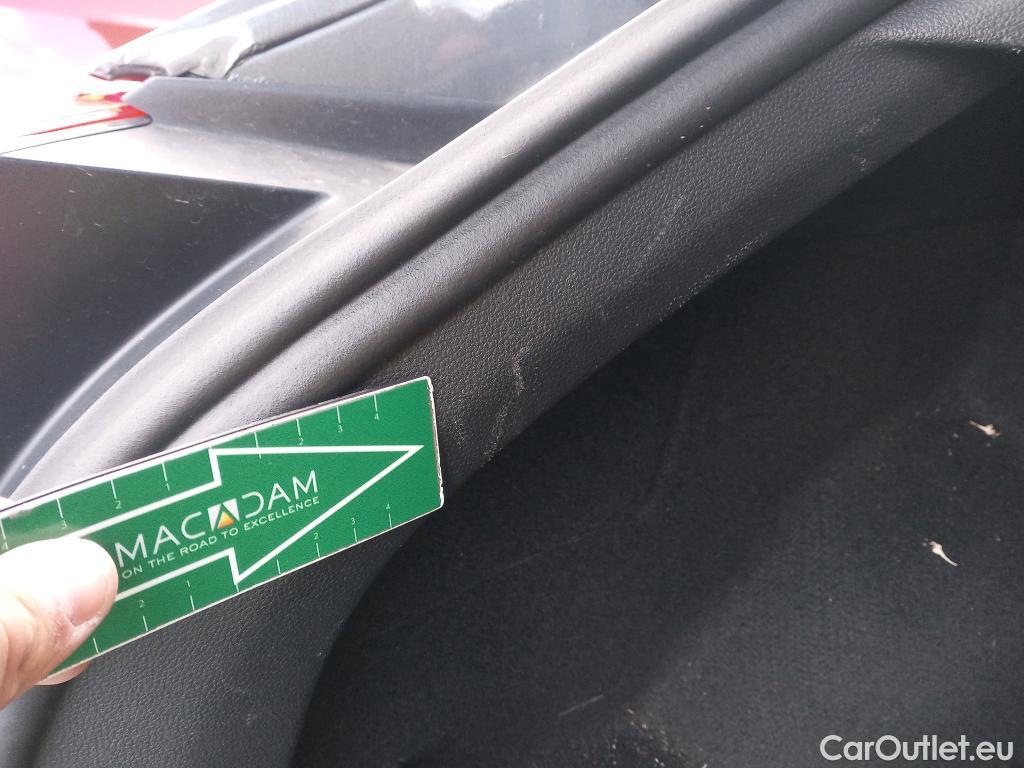  Volkswagen  T-ROC VOLKSWAGEN  / 2017 / 5P / todoterreno Advance 2.0 TDI 110kW (150CV) DSG (AC2) #15