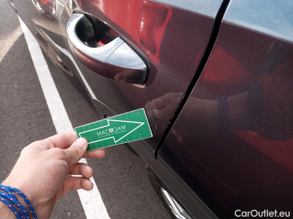  Volkswagen  T-ROC VOLKSWAGEN  / 2017 / 5P / todoterreno Advance 2.0 TDI 110kW (150CV) DSG (AC2) #17