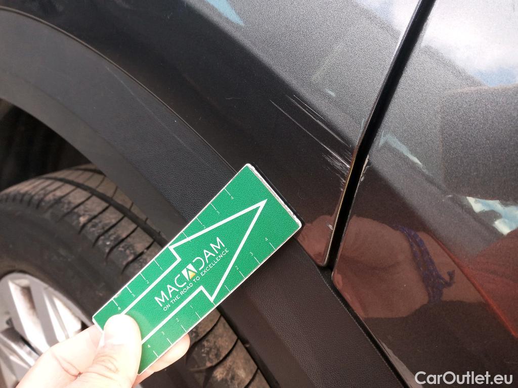  Volkswagen  T-ROC VOLKSWAGEN  / 2017 / 5P / todoterreno Advance 2.0 TDI 110kW (150CV) DSG (AC2) #13