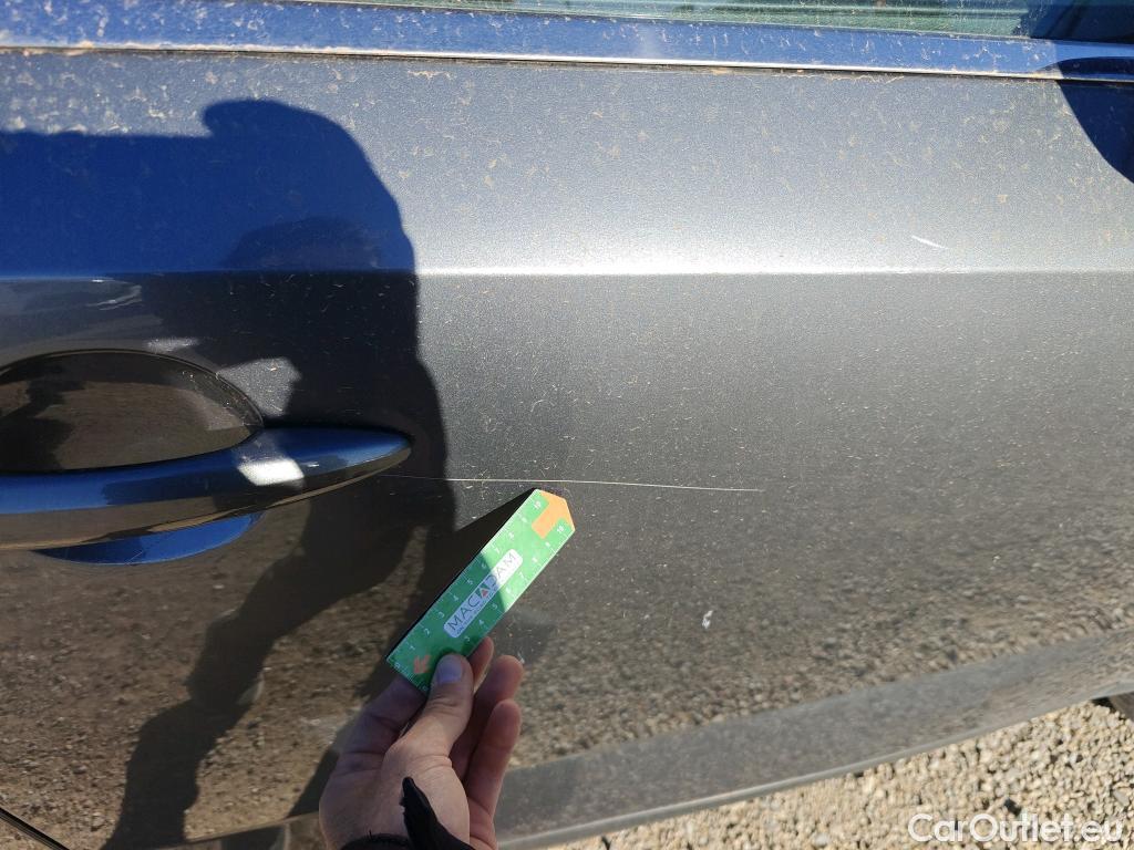  Nissan  Qashqai NISSAN  / 2021 / 5P / todoterreno DIG-T 116kW (158CV) mHEV Xtronic Acenta (AC) #8