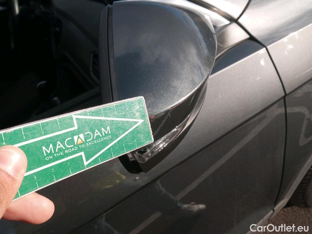  Volkswagen  T-ROC VOLKSWAGEN  / 2017 / 5P / todoterreno Advance 2.0 TDI 110kW (150CV) DSG (AC2) #31