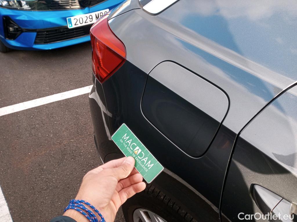  Volkswagen  T-ROC VOLKSWAGEN  / 2017 / 5P / todoterreno Advance 2.0 TDI 110kW (150CV) DSG (AC2) #14