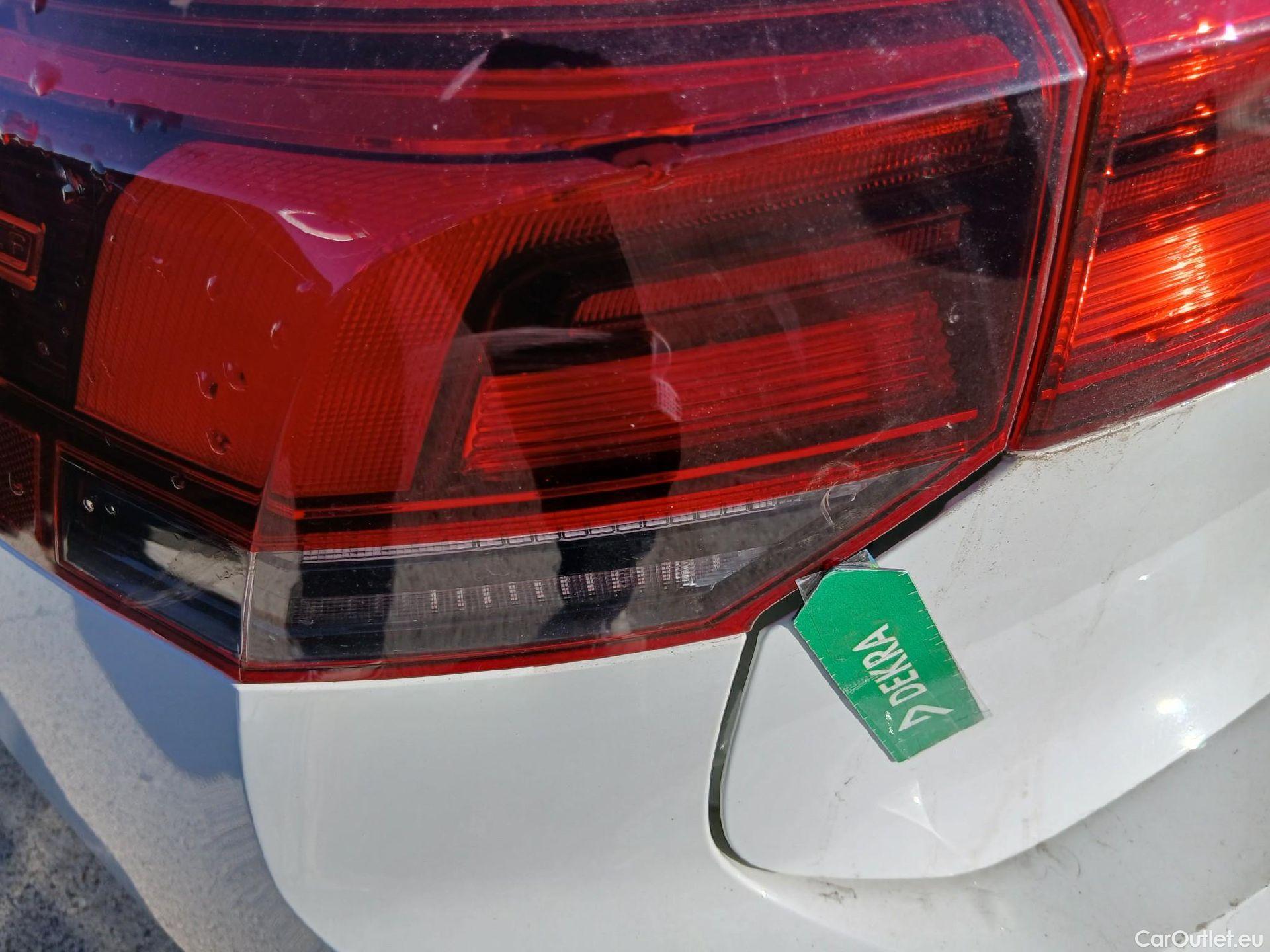  Volkswagen  Golf  VOLKSWAGEN / 2020 / 5P / berlina con portón 2.0 TDI 85kW (115CV) #15