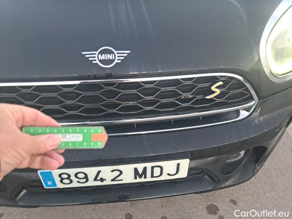  Mini  Countryman MINI  / 2020 / 5P / berlina con portón Cooper S E ALL4 #17