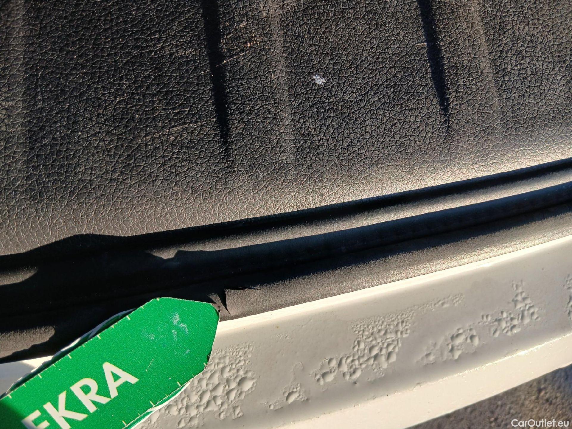  Nissan  Qashqai NISSAN  / 2017 / 5P / todoterreno DIG-T 103 kW (140 CV) E6D ACENTA #5