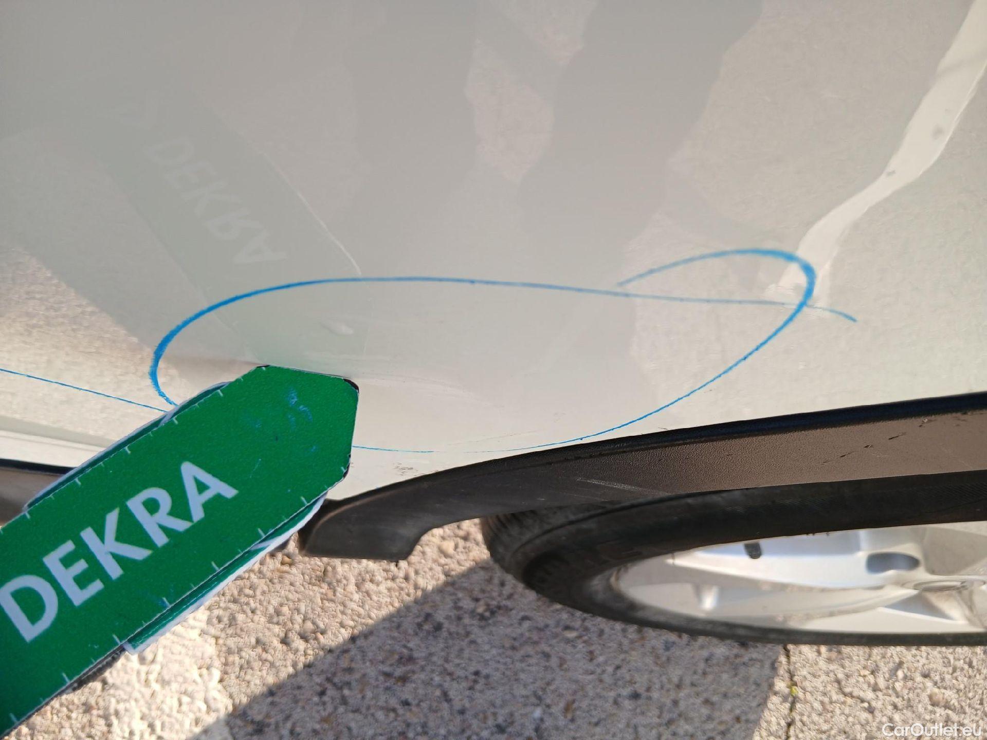  Nissan  Qashqai NISSAN  / 2017 / 5P / todoterreno DIG-T 103 kW (140 CV) E6D ACENTA #20