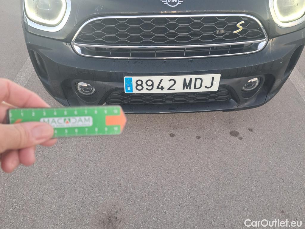  Mini  Countryman MINI  / 2020 / 5P / berlina con portón Cooper S E ALL4 #27