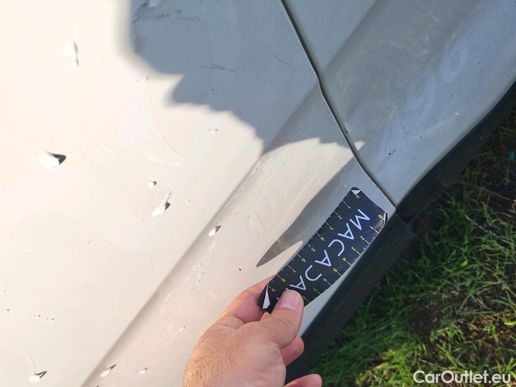  KIA  STONIC KIA  / 2017 / 5P / todoterreno 1.0 T-GDi 88kW (120CV) MHEV iMT Drive #18