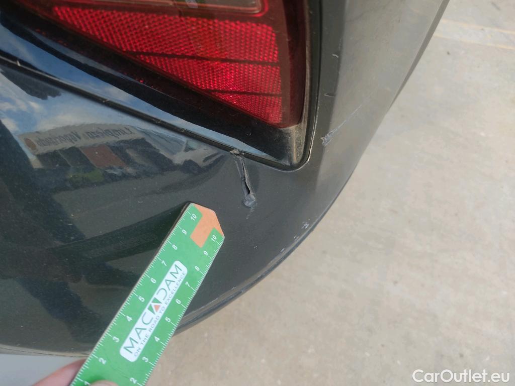  KIA  XCeed KIA  1.6 GDi PHEV 104kW (141CV) eDrive (AC) #23