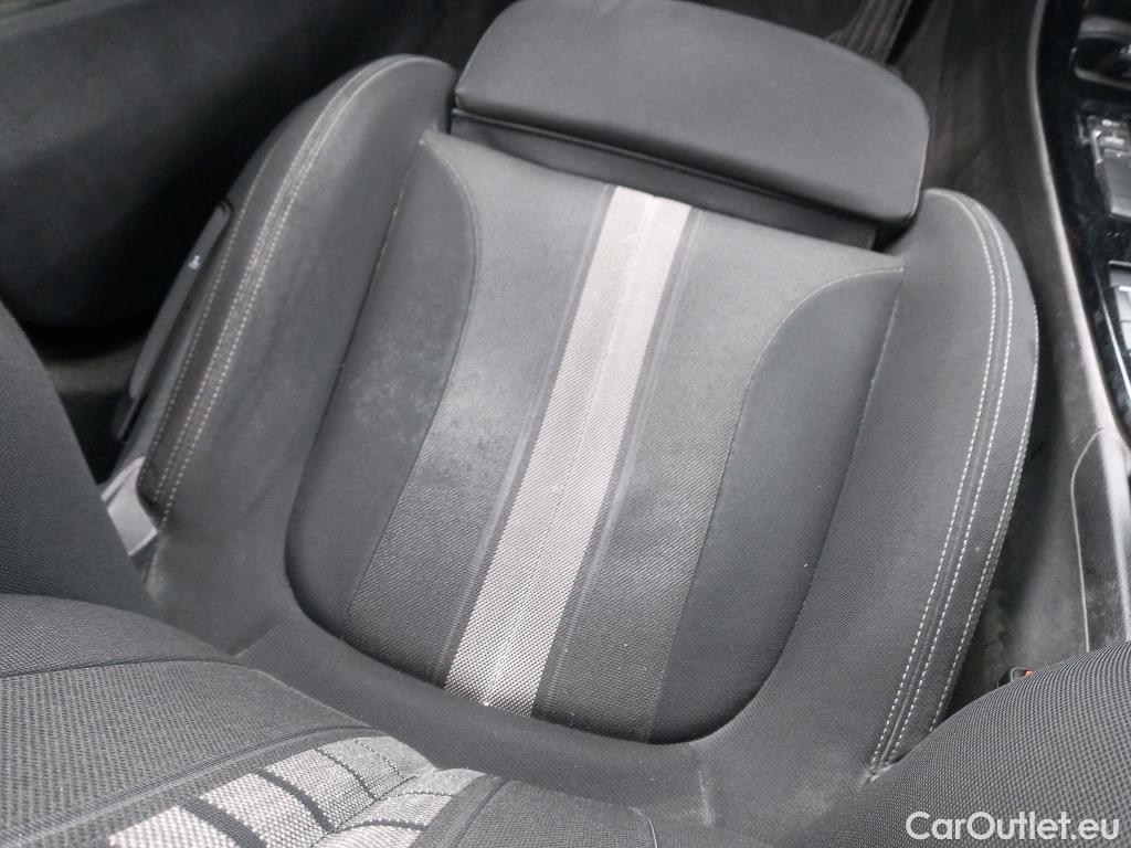  Bmw  X2 BMW  / 2017 / 5P / todoterreno sDrive18d #8