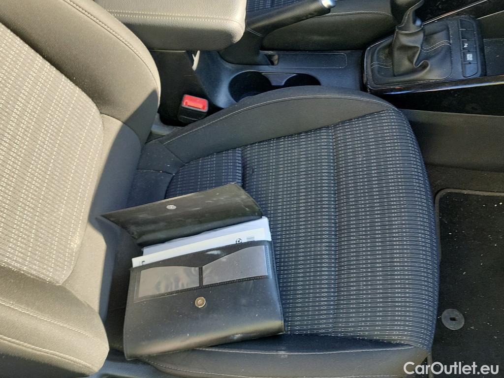  KIA  STONIC KIA  / 2017 / 5P / todoterreno 1.0 T-GDi 88kW (120CV) MHEV iMT Drive #11