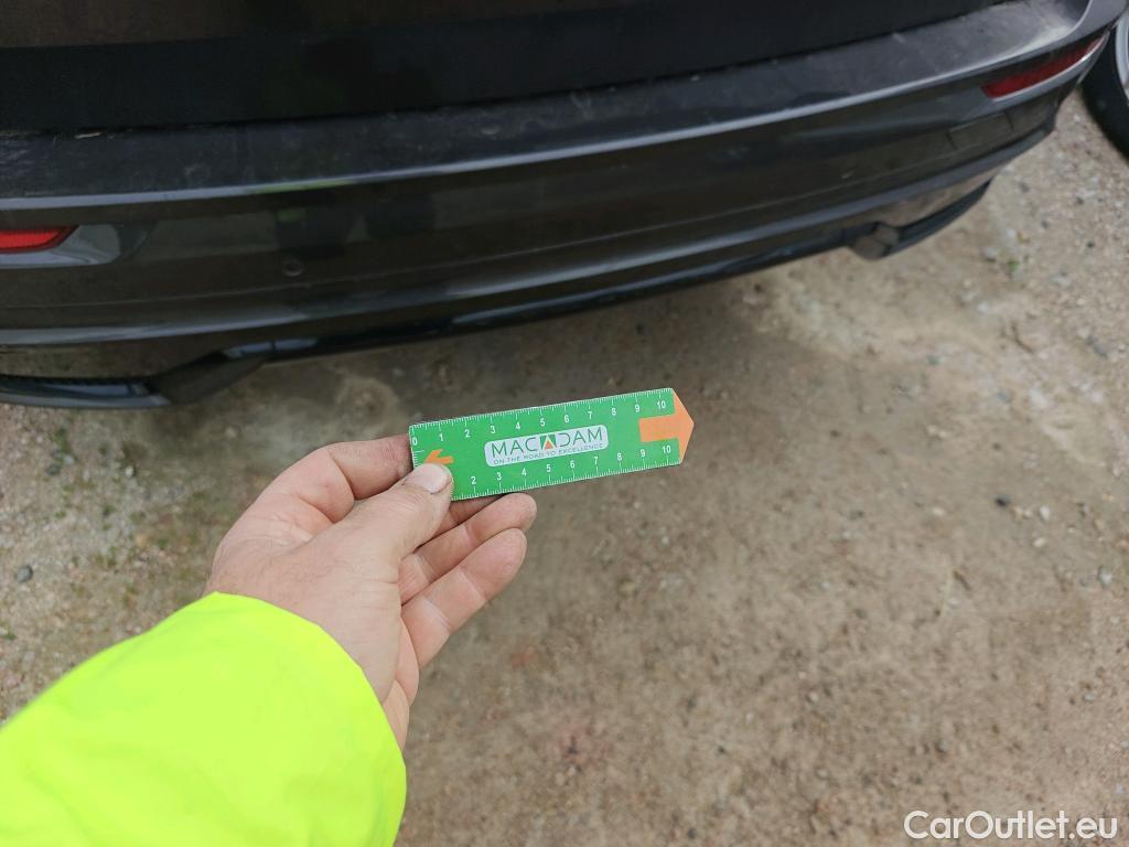  Volvo  XC60 VOLVO  / 2017 / 5P / todoterreno 2.0 T6 AWD Recharge R-Design Auto #14