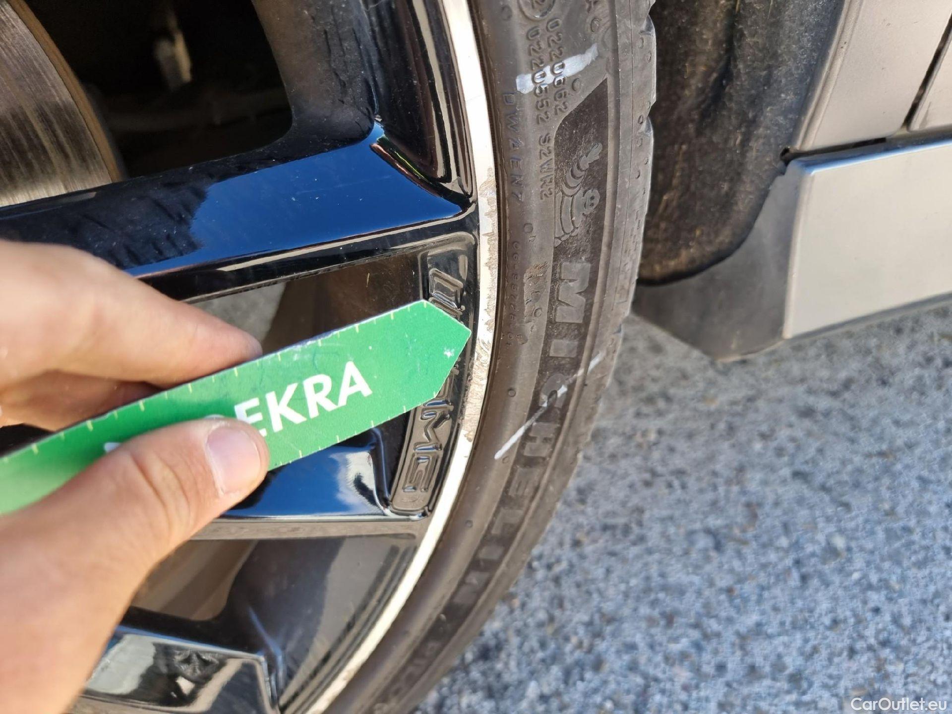  Mercedes  CLA-Klasse Clase CLA CLA 250 e (118.686)AMG 1.3 AMG Line 220CV AT8 E6d #39