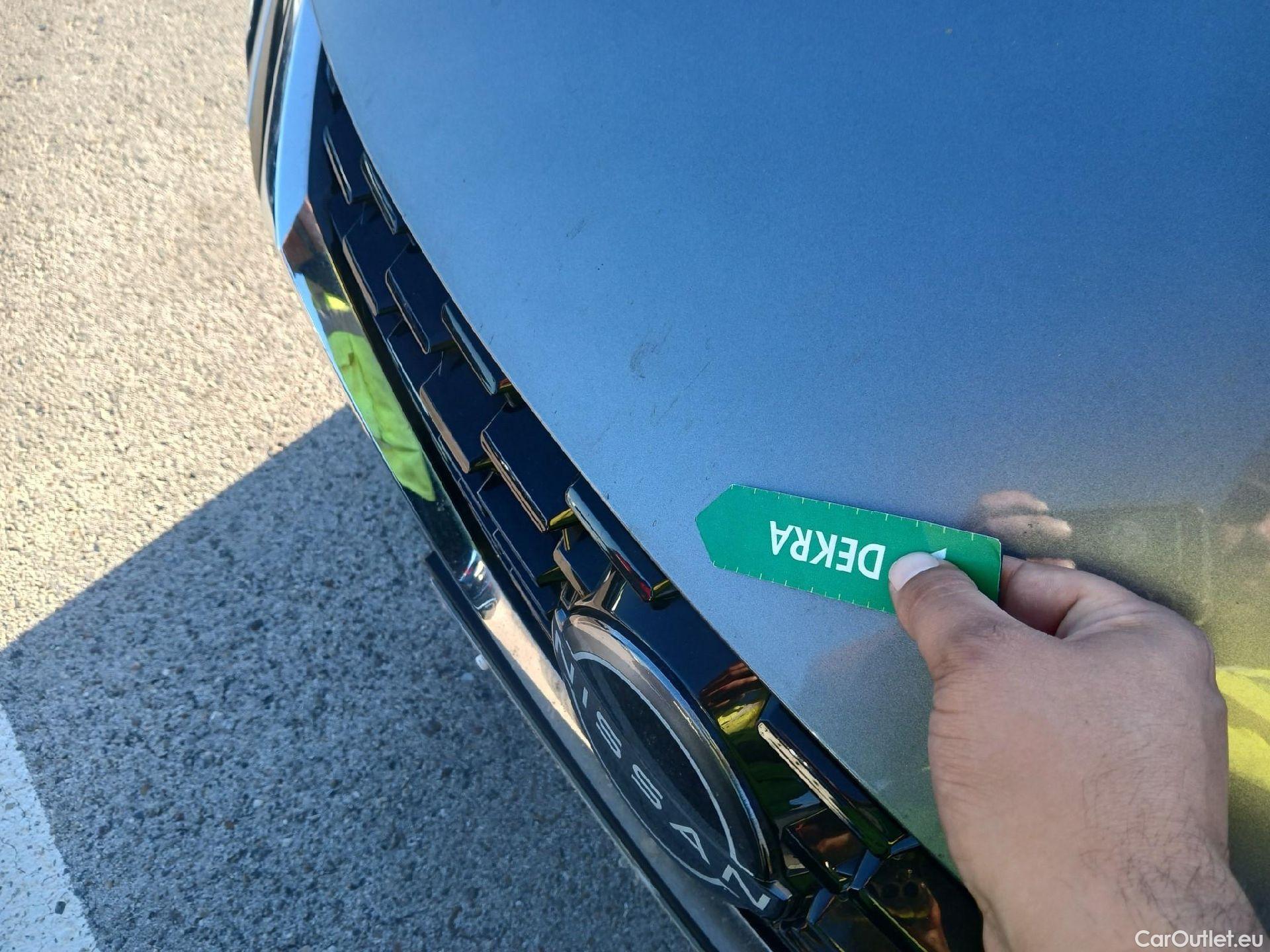  Nissan  Qashqai NISSAN  / 2021 / 5P / todoterreno DIG-T 116kW (158CV) mHEV Xtronic Acenta (AC4) #3