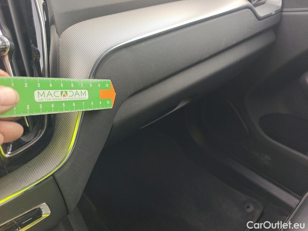  Volvo  XC60 VOLVO  / 2017 / 5P / todoterreno 2.0 T6 AWD Recharge R-Design Auto #21