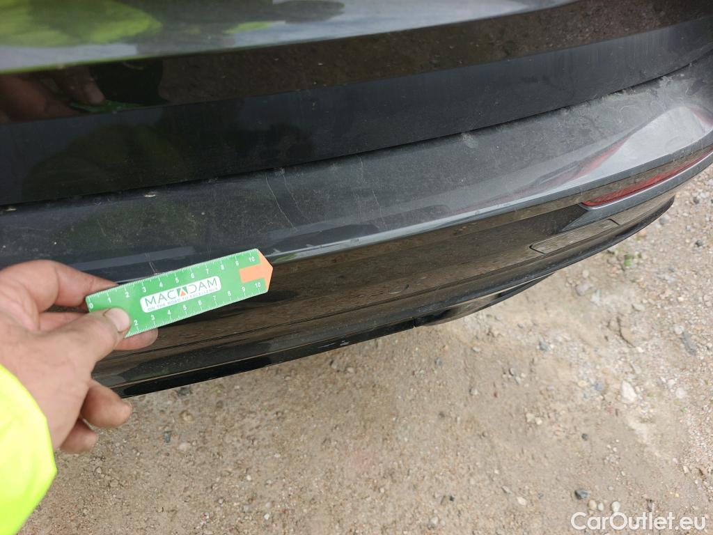  Volvo  XC60 VOLVO  / 2017 / 5P / todoterreno 2.0 T6 AWD Recharge R-Design Auto #27