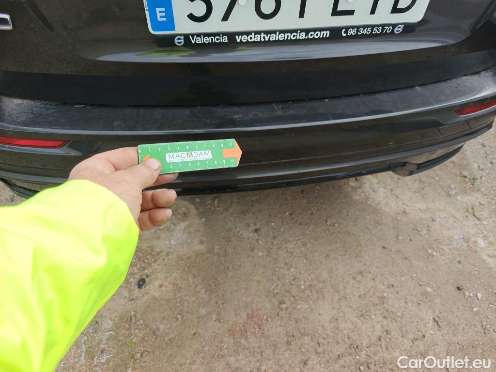  Volvo  XC60 VOLVO  / 2017 / 5P / todoterreno 2.0 T6 AWD Recharge R-Design Auto #25