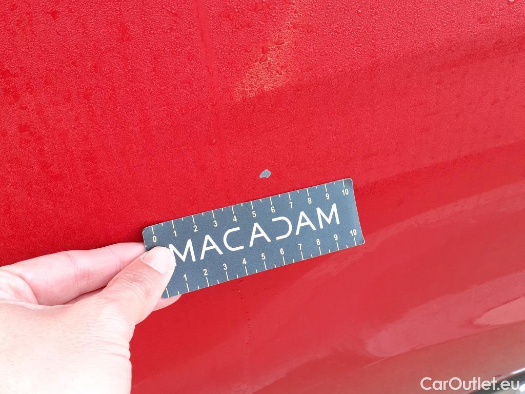  Mercedes  GLA MERCEDES-BENZ Clase  / 2017 / 5P / todoterreno  200 d #34