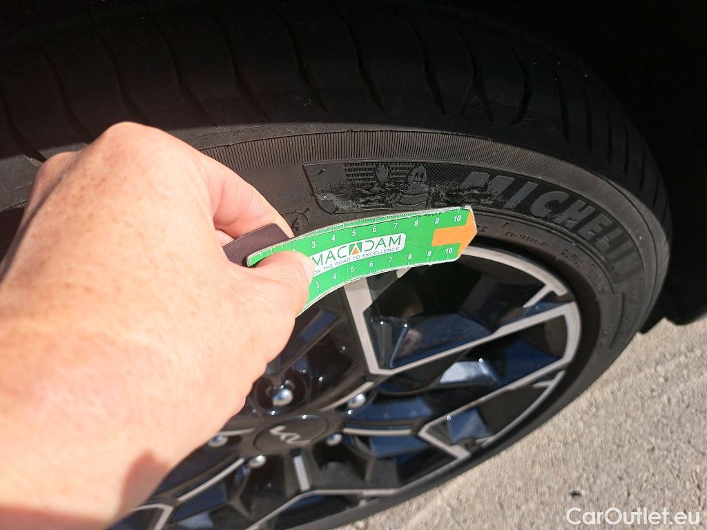  KIA  Cee'd KIA Ceed / 2021 / 5P / berlina con portón 1.0 T-GDi 74kW (100CV) Style Edition #17