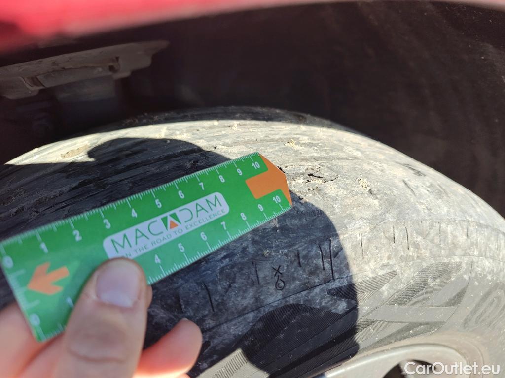  Ford  Kuga  Plug-In Hybrid ST-Line 2.5 225CV ATV E6d #15