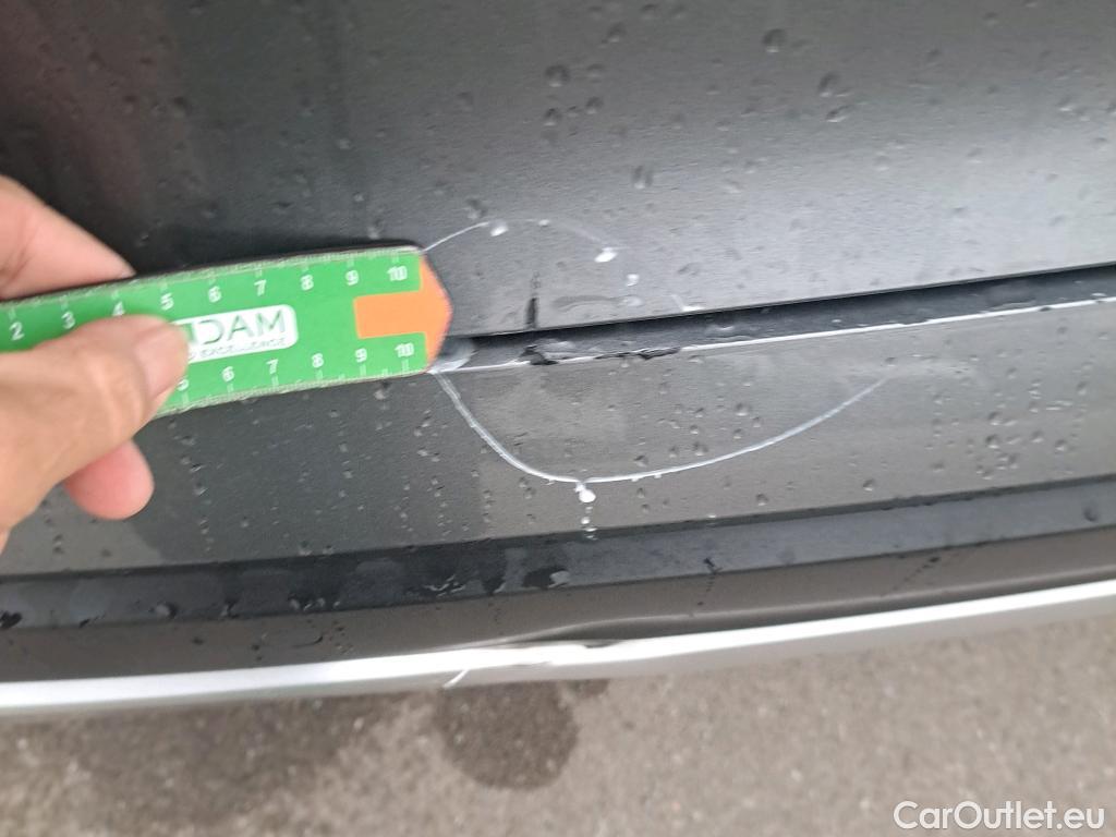  Nissan  Qashqai NISSAN  / 2021 / 5P / todoterreno DIG-T 116kW Xtronic N-Connecta (Skyline) #4