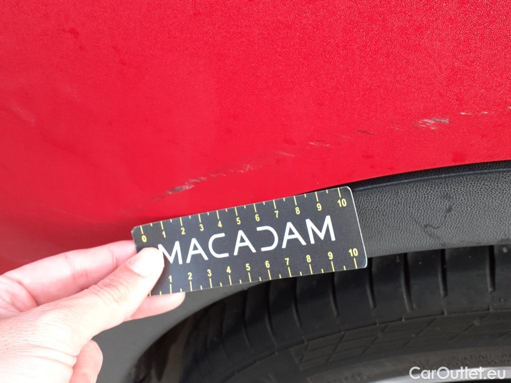  Mercedes  GLA MERCEDES-BENZ Clase  / 2017 / 5P / todoterreno  200 d #23