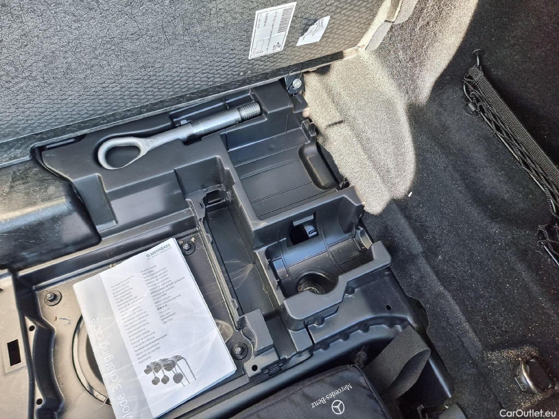  Mercedes  CLA-Klasse Clase CLA CLA 250 e (118.686)AMG 1.3 AMG Line 220CV AT8 E6d #4