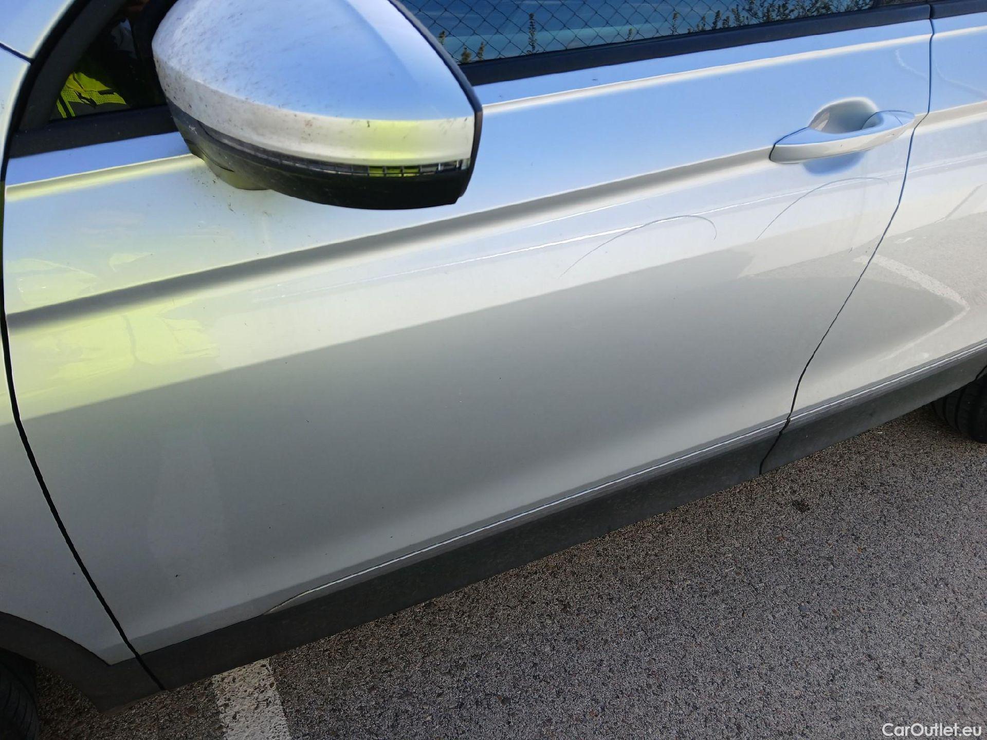  Volkswagen  Tiguan  Life 1.5 TSI 150CV MT6 E6d #17