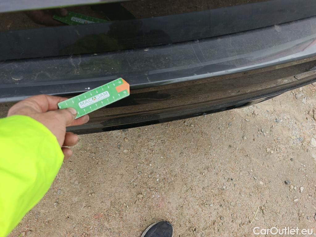  Volvo  XC60 VOLVO  / 2017 / 5P / todoterreno 2.0 T6 AWD Recharge R-Design Auto #26