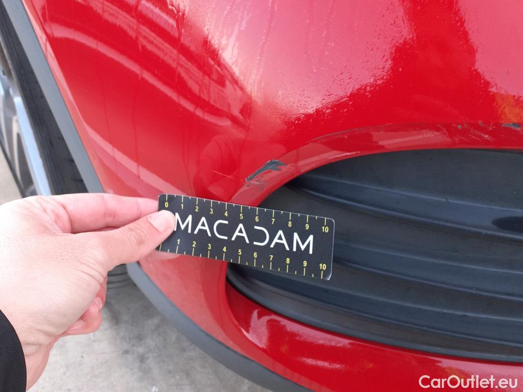  Mercedes  GLA MERCEDES-BENZ Clase  / 2017 / 5P / todoterreno  200 d #29