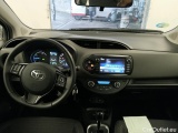  Toyota  Yaris TOYOTA  / 2017 / 5P / berlina con portón 1.5 100H Active #3
