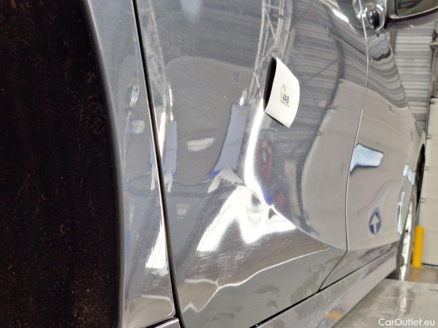  Bmw  Serie 3 BMW, 3-serie '18, BMW 3 Reeks Berline 318iA (115 kW) 4d #18