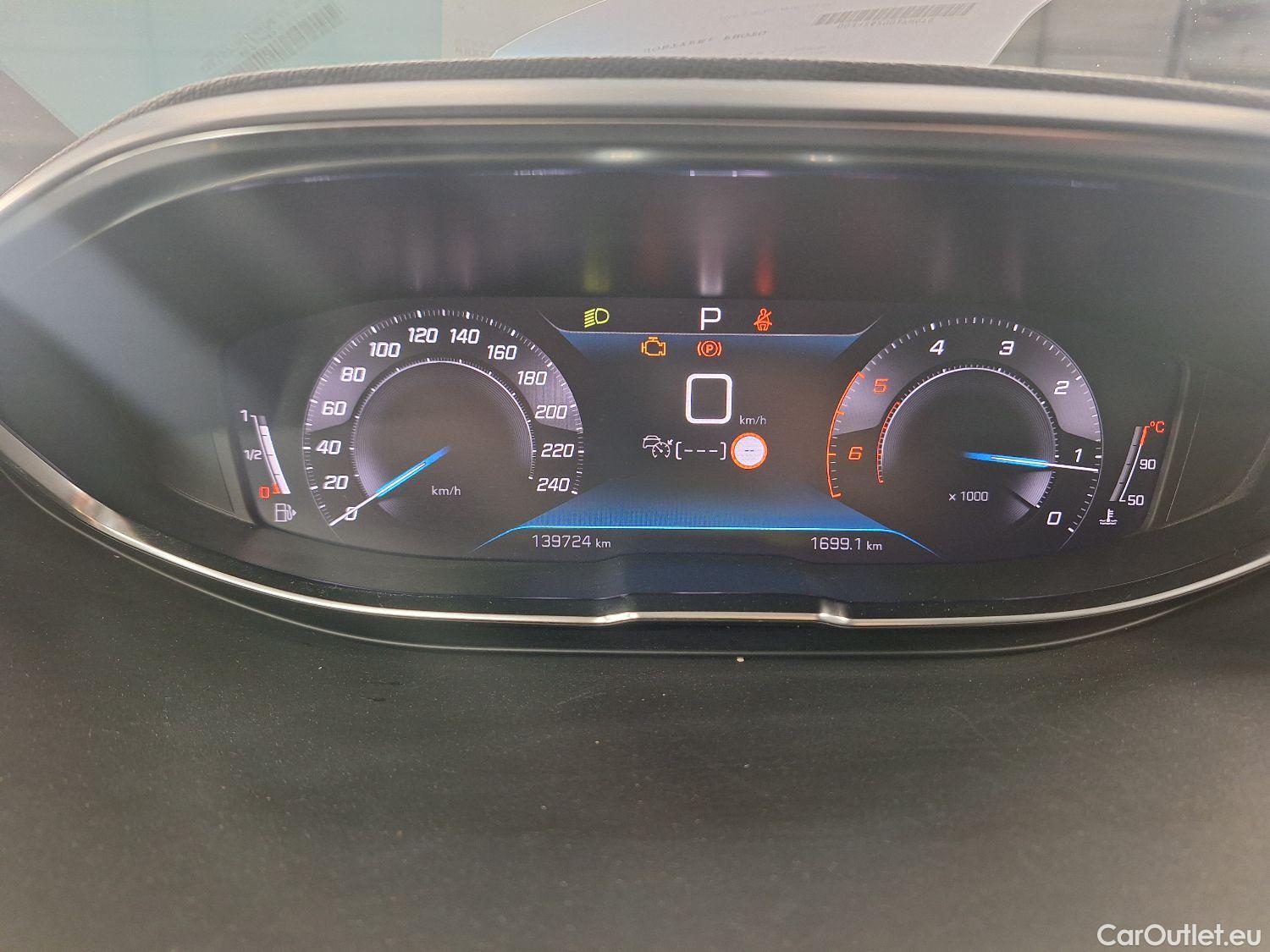  Peugeot  5008 Peugeot,  FL'20, Peugeot  2.0 BlueHDi 132kW S&S EAT8 Allure Pac #1