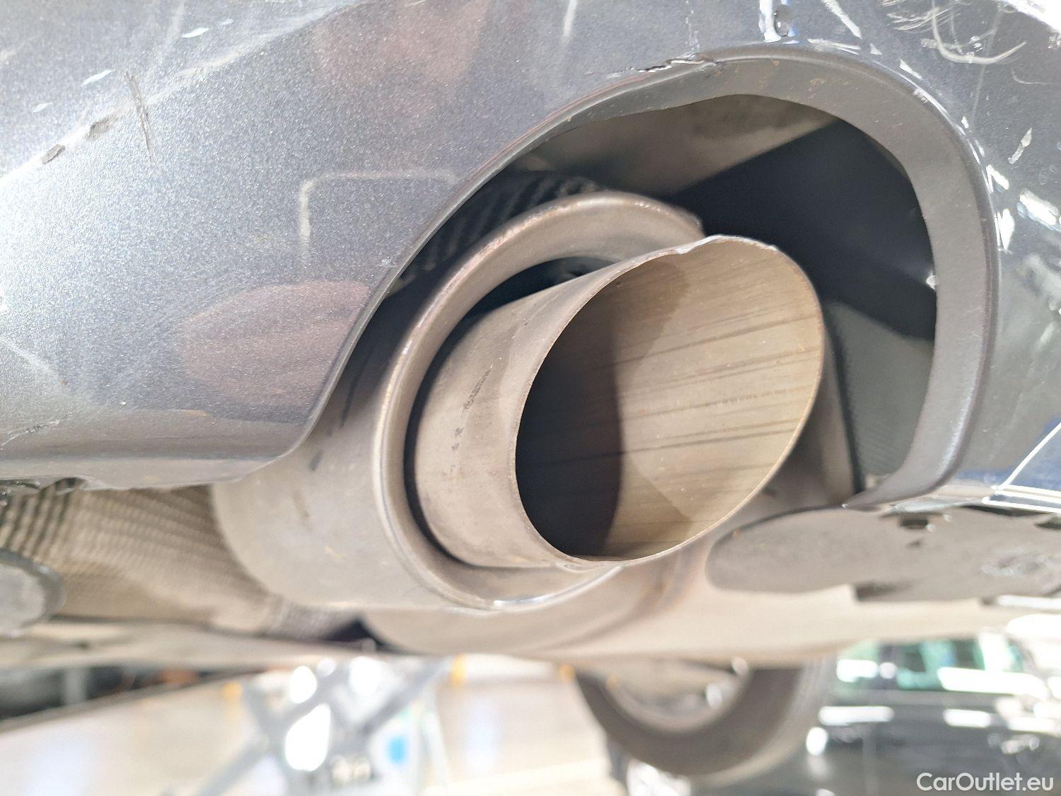  Bmw  Serie 3 BMW, 3-serie '18, BMW 3 Reeks Berline 318iA (115 kW) 4d #30