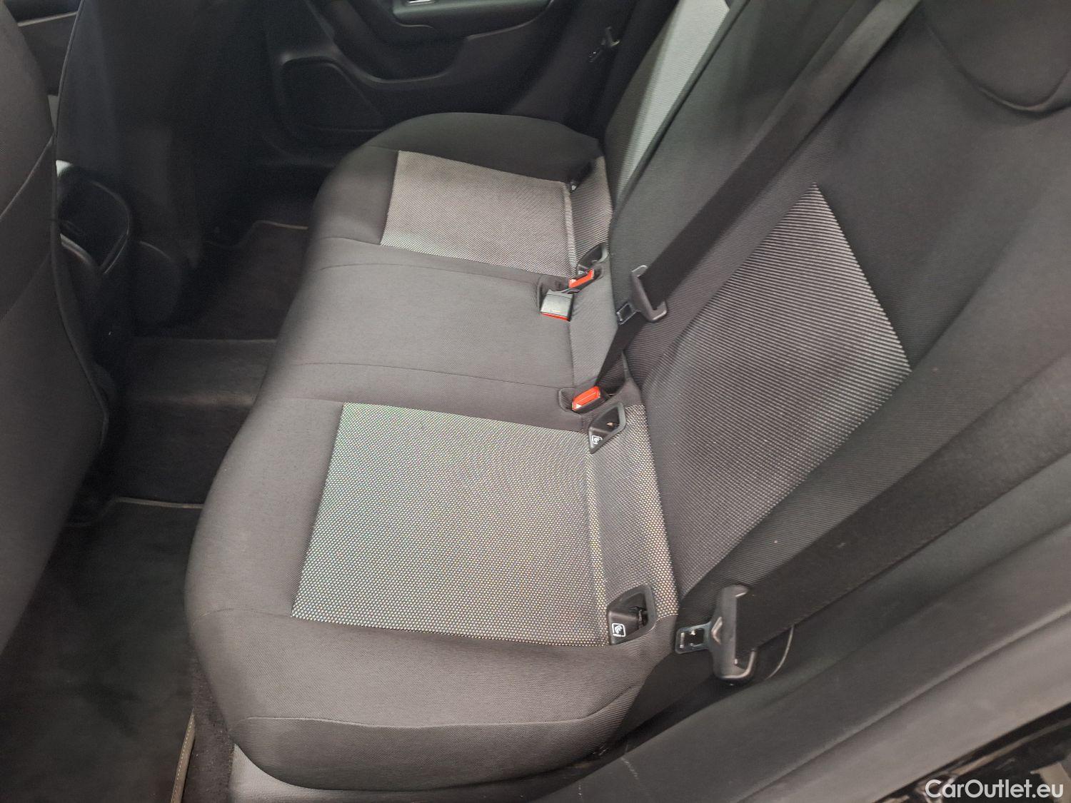  Mercedes  CLA-Klasse Mercedes, CLA-Class SB '19, Mercedes-Benz CLA Shooting Brake CLA 180 d Aut. 5d #56