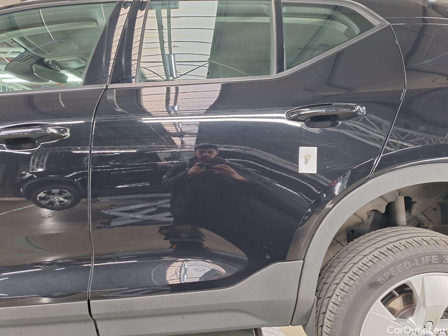  Volvo  XC 40 Volvo, XC40 '17, Volvo XC40 T3 Geartronic Momentum Pro 5d #16