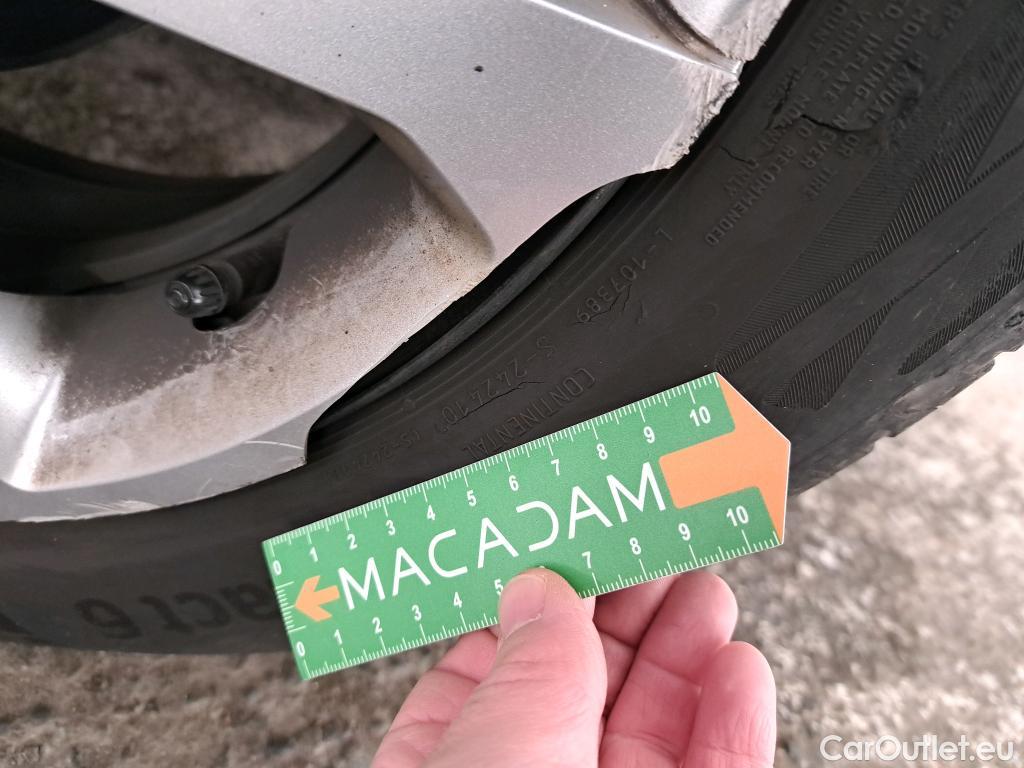  Renault  Clio  IV Business 0.9 TCe 90CV BVM5 E6 #27