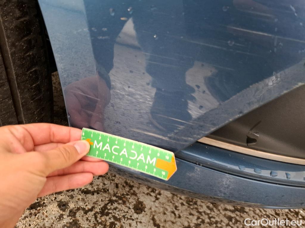  Renault  Megane RENAULT Mégane Berline / 2015 / 5P / Berline Business Blue dCi 115 #6