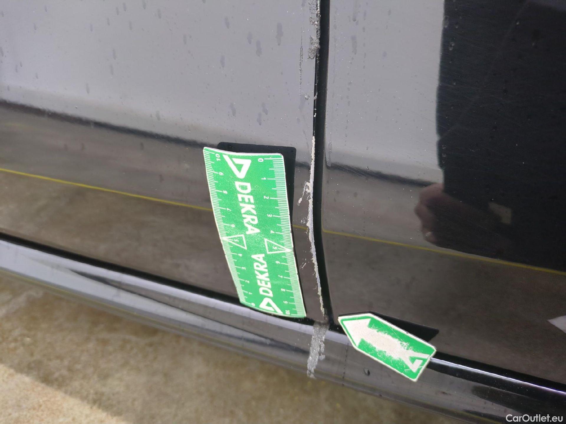  Peugeot  208  Affaire Premium Pack 1.6 HDi 75CV BVM5 E6 #9