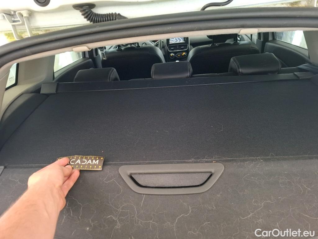  Renault  Clio  IV Grandtour Intens 1.5 dCi 110CV BVM6 E6 #10