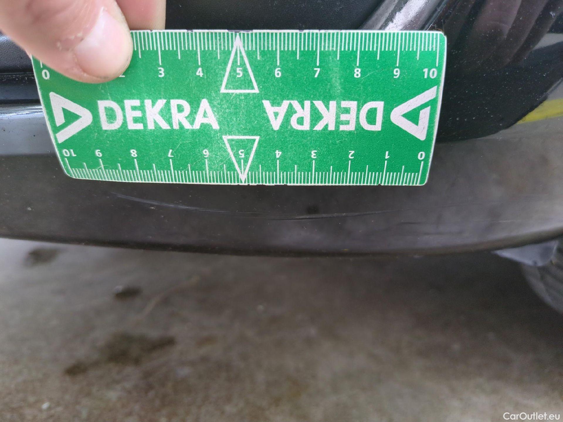  Peugeot  208  Affaire Premium Pack 1.6 HDi 75CV BVM5 E6 #2