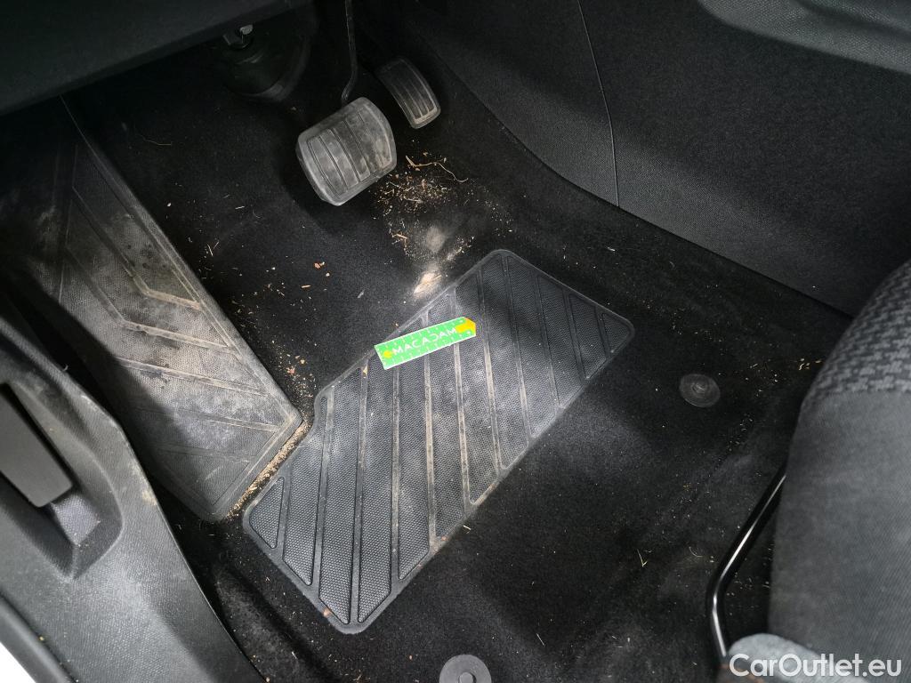  Peugeot  3008  Active Business 1.5 HDi 130CV BVA8 E6d #11