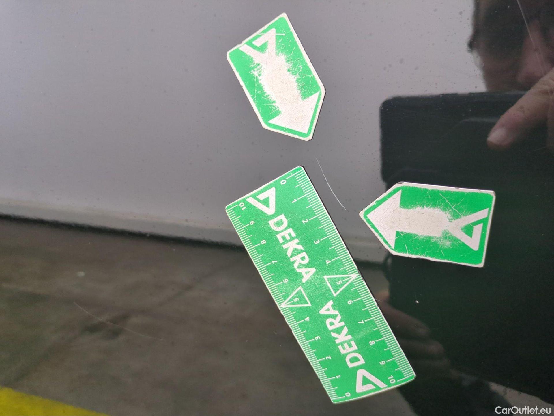  Peugeot  208  Affaire Premium Pack 1.6 HDi 75CV BVM5 E6 #13